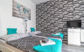 Bratislava -Apartment Near The City Center With A Balcony
